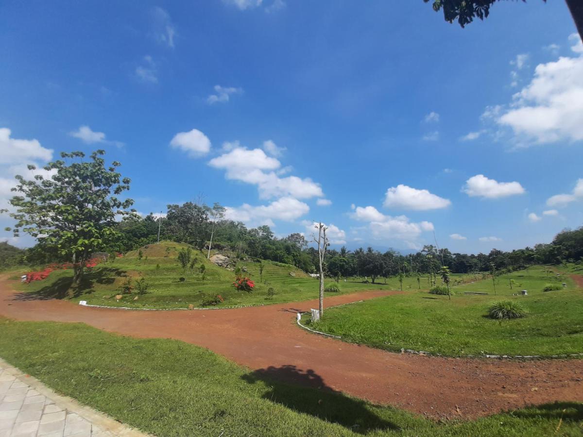 نزل Kalisatفي Seger Nusantara المظهر الخارجي الصورة